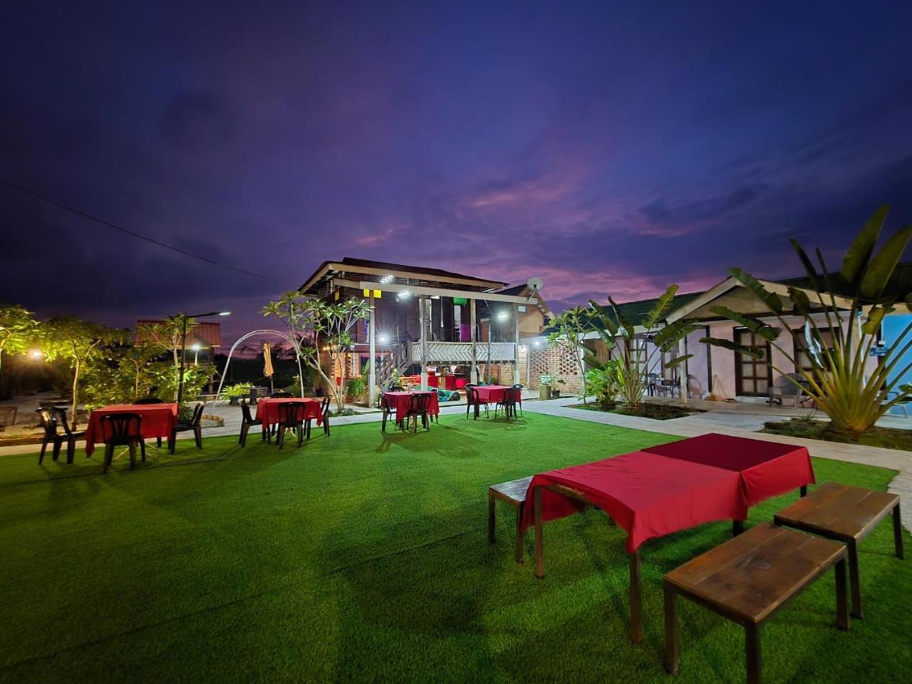 Dangau Sala D'Kontena Alor Setar Exterior photo